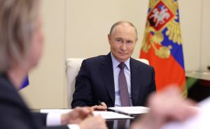 Минпросвещения России подготовило список книг для внеклассного чтения